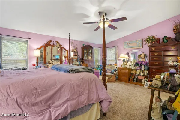 $489,900 | 9864 Bottle Bay Road, Sagle, ID 83860