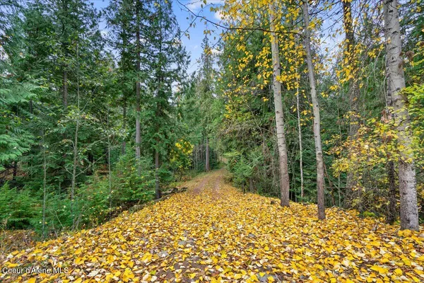 $489,900 | 9864 Bottle Bay Road, Sagle, ID 83860