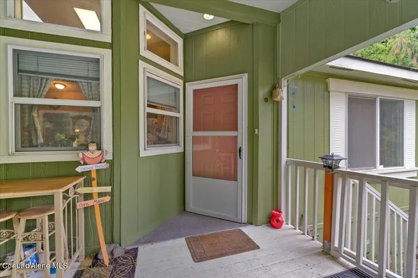 $489,900 | 9864 Bottle Bay Road, Sagle, ID 83860