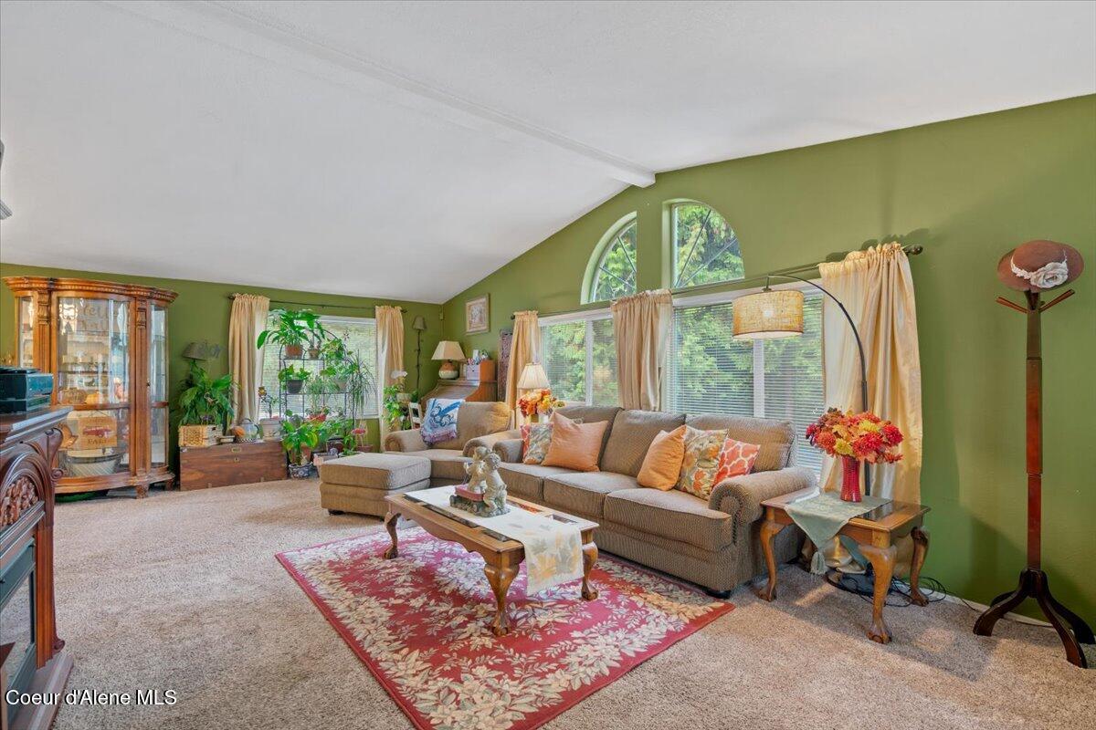 9864 Bottle Bay Road Sagle, ID 83860 - Photo 7 of 35 07-Living Room