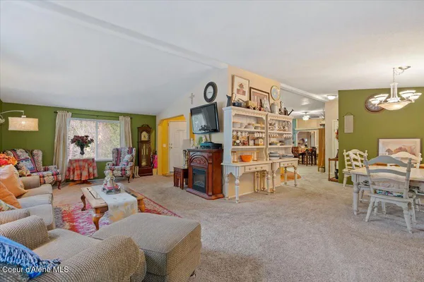 $489,900 | 9864 Bottle Bay Road, Sagle, ID 83860