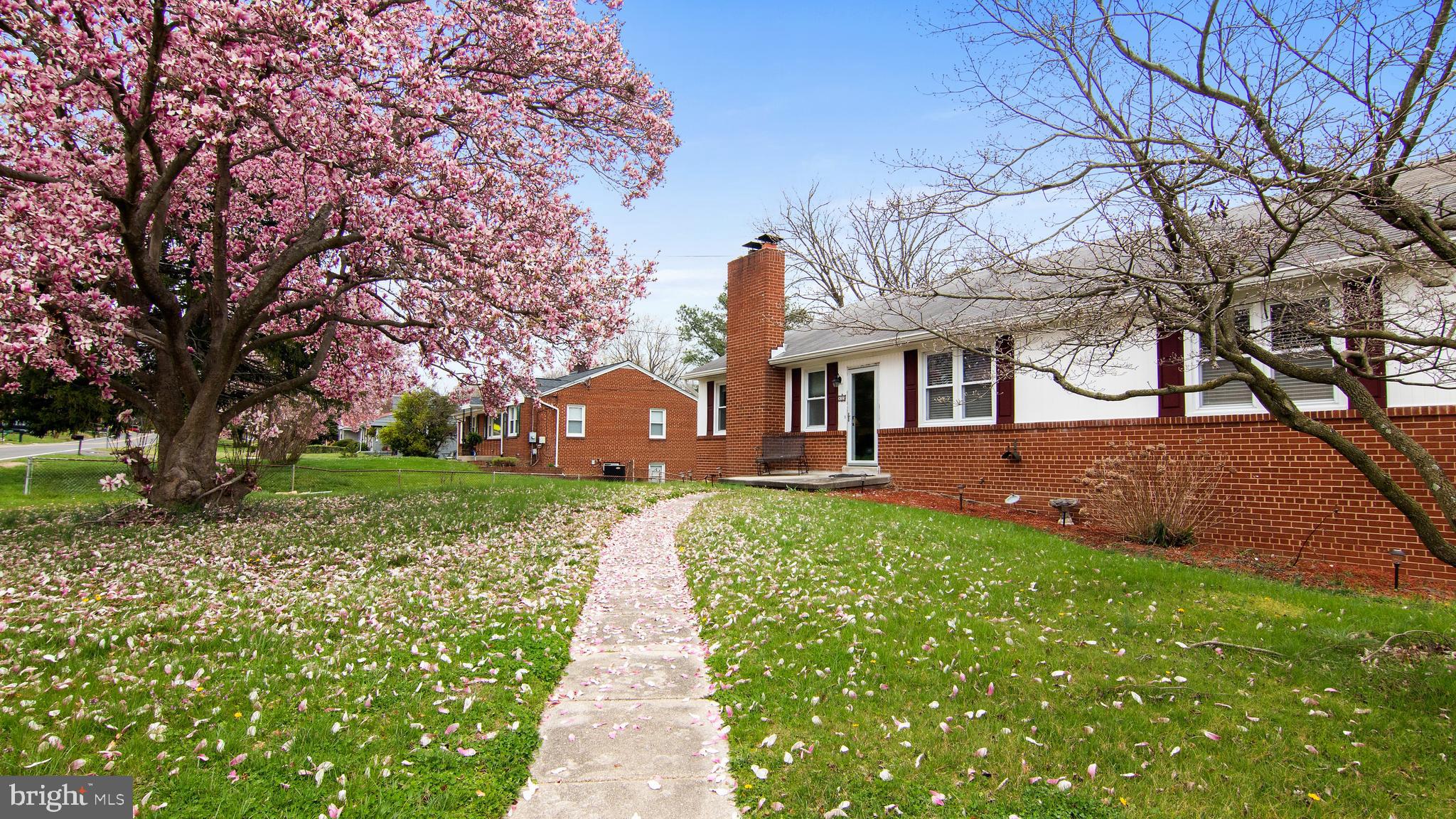 4525 Henderson Road Temple Hills, MD 20748 - Photo 3 of 46 Gallery Image 3