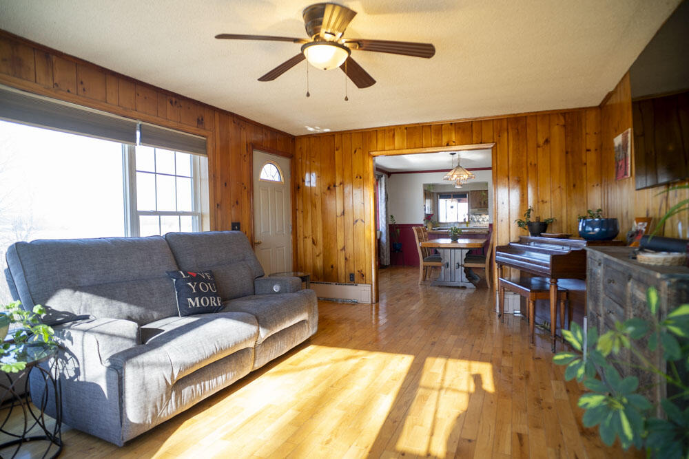 356 Moffitt Road Plattsburgh, NY 12901 - Photo 10 of 34 Gallery Image 10
