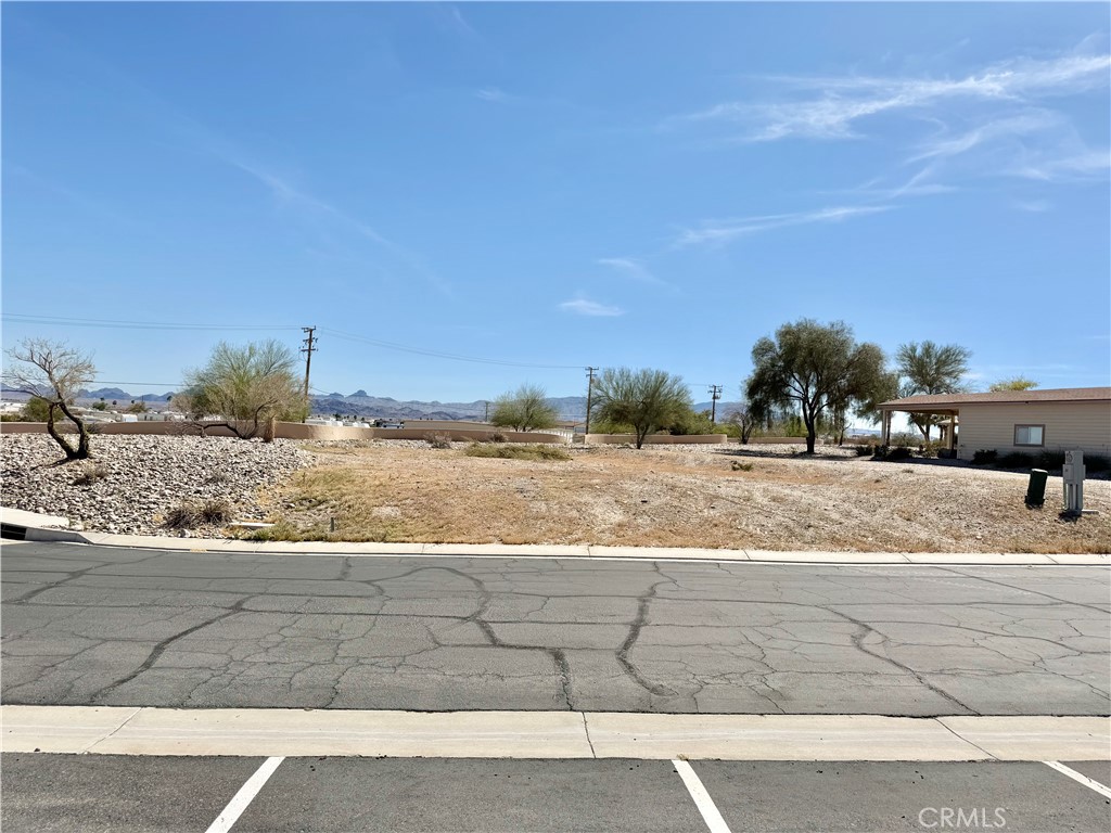 12600 Havasu Lake Road, Unit 66 Needles, CA 92363 - Photo 4 of 9 Gallery Image 4