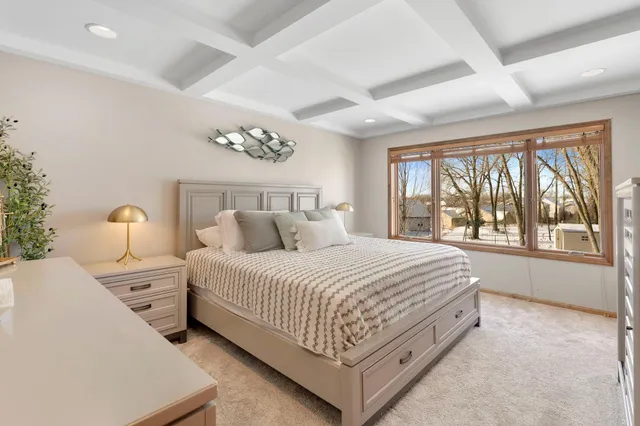 $525,000 | 20621 Fruitwood Path, Lakeville, MN 55044