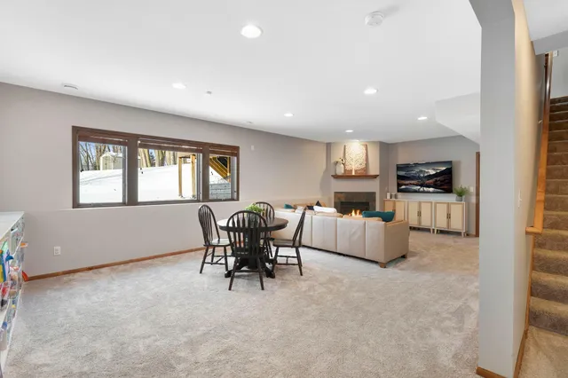 $525,000 | 20621 Fruitwood Path, Lakeville, MN 55044