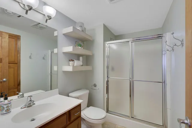 $525,000 | 20621 Fruitwood Path, Lakeville, MN 55044