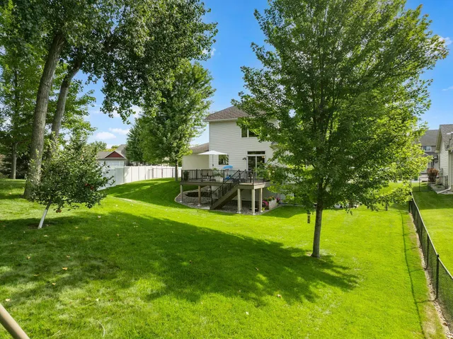 $525,000 | 20621 Fruitwood Path, Lakeville, MN 55044