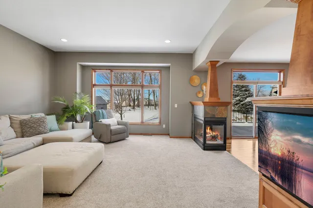 $525,000 | 20621 Fruitwood Path, Lakeville, MN 55044