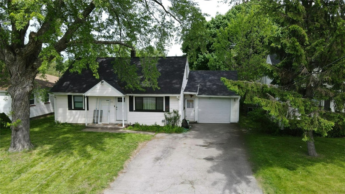 524 Howard Road Gates, NY 14624 - Photo 2 of 29