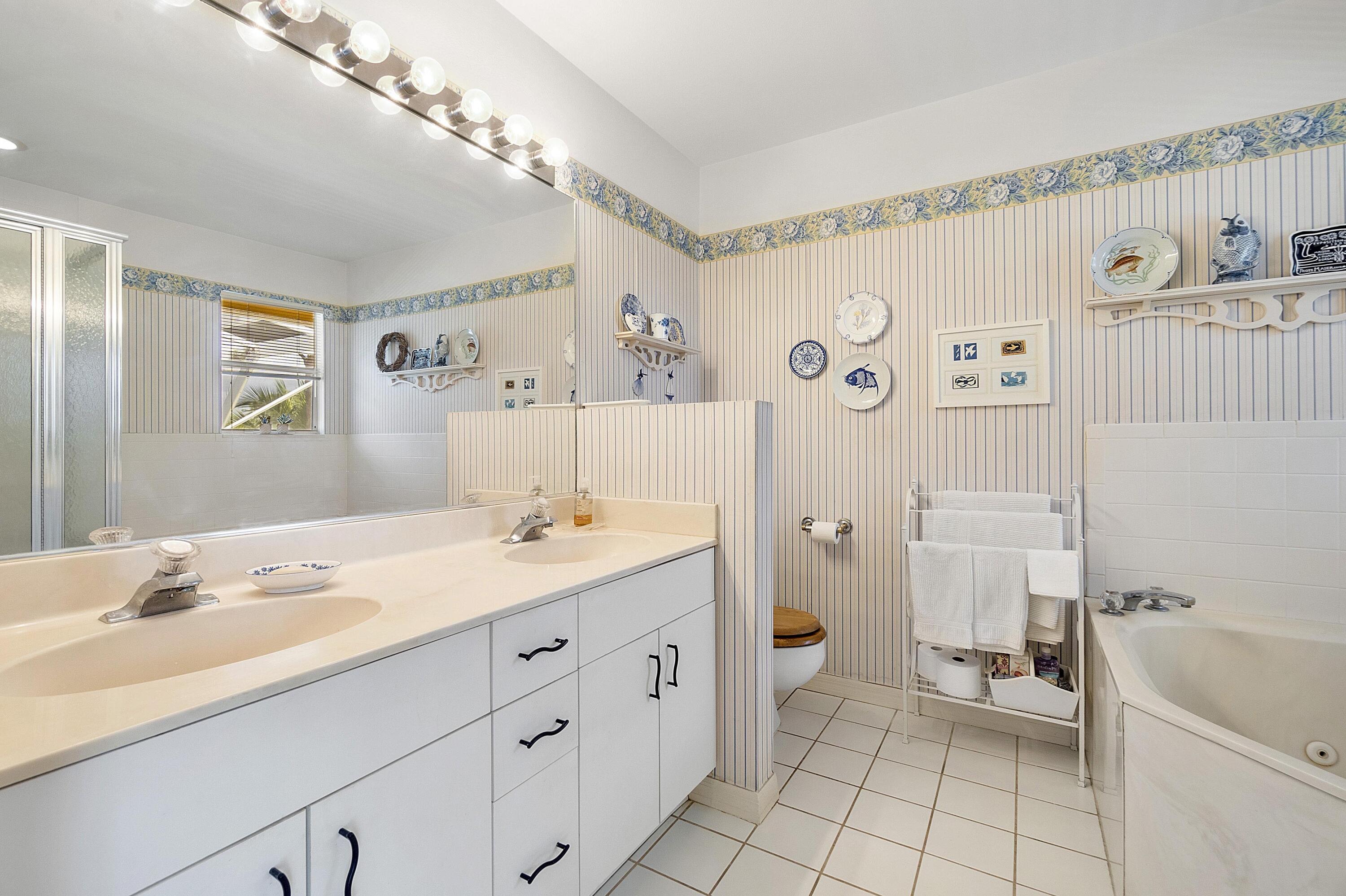 1401 Southwest 18th Street Boca Raton, FL 33486 - Photo 16 of 39 Master Bathroom