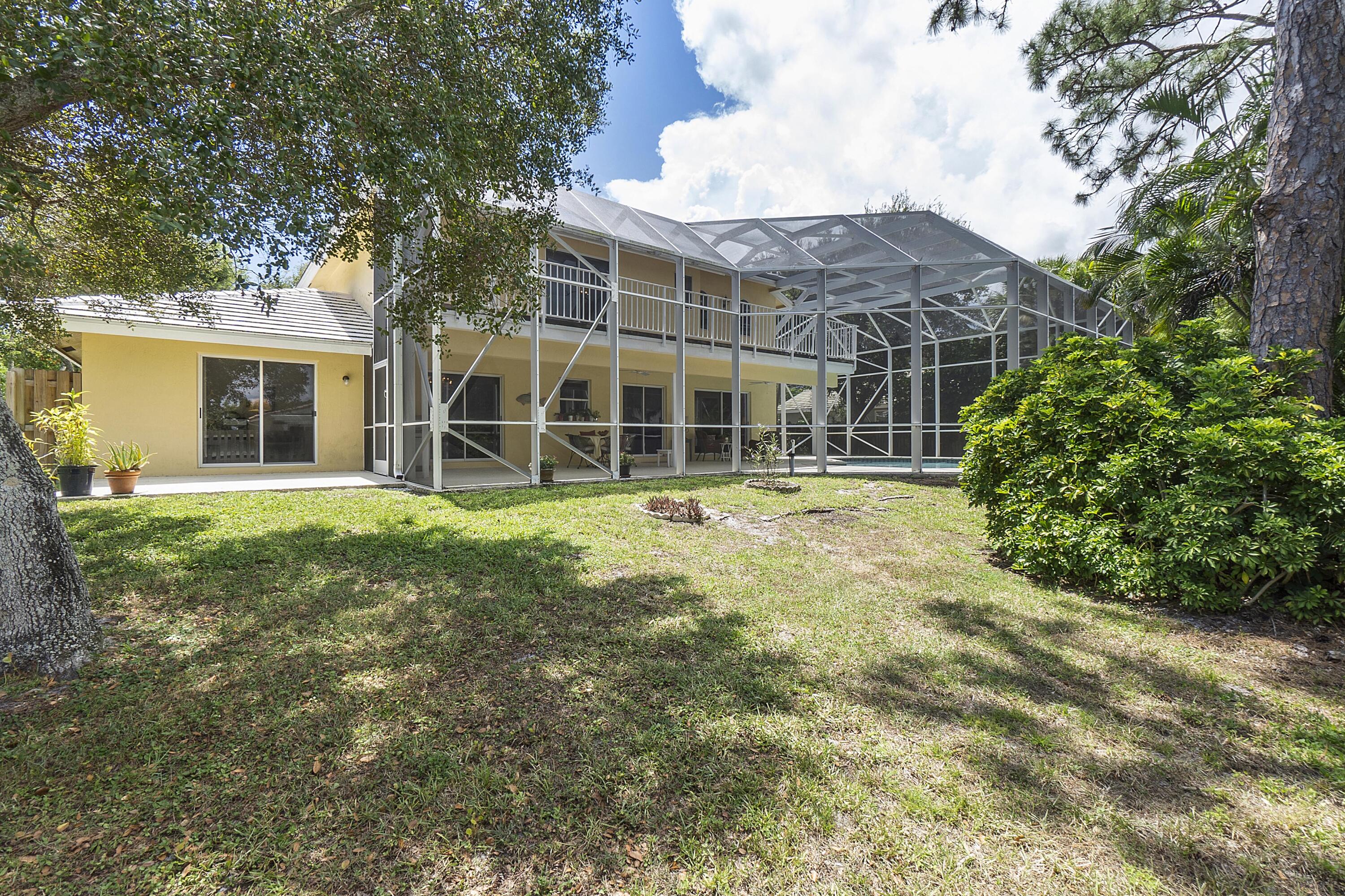 1401 Southwest 18th Street Boca Raton, FL 33486 - Photo 35 of 39 Large Yard