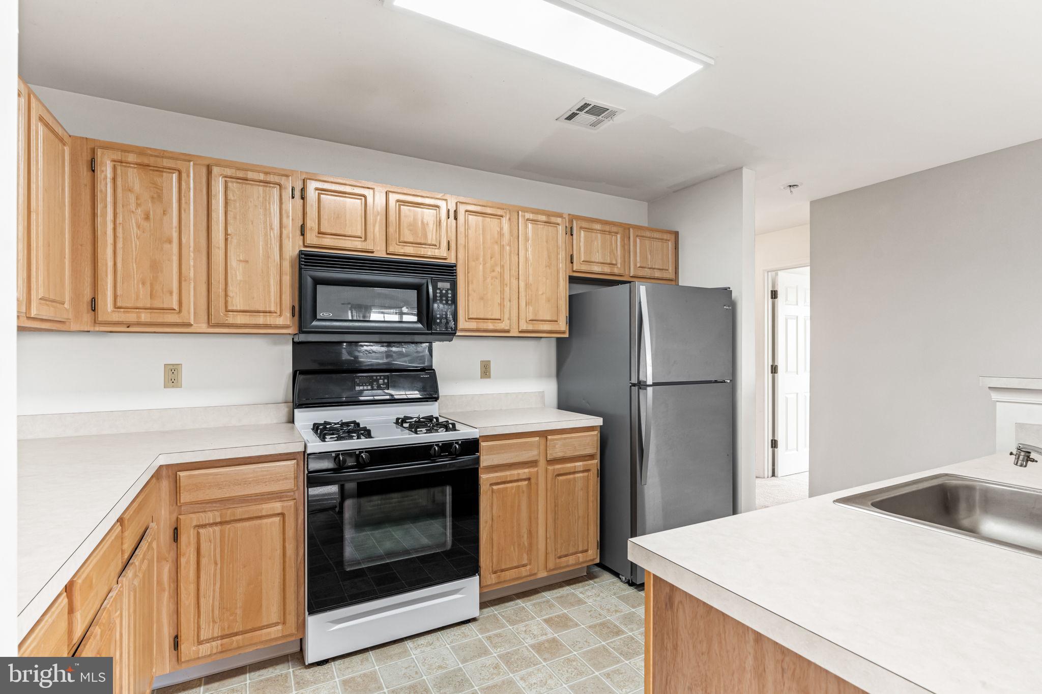 122 Sparrow Road Hummelstown, PA 17036 - Photo 10 of 26 Gallery Image 10