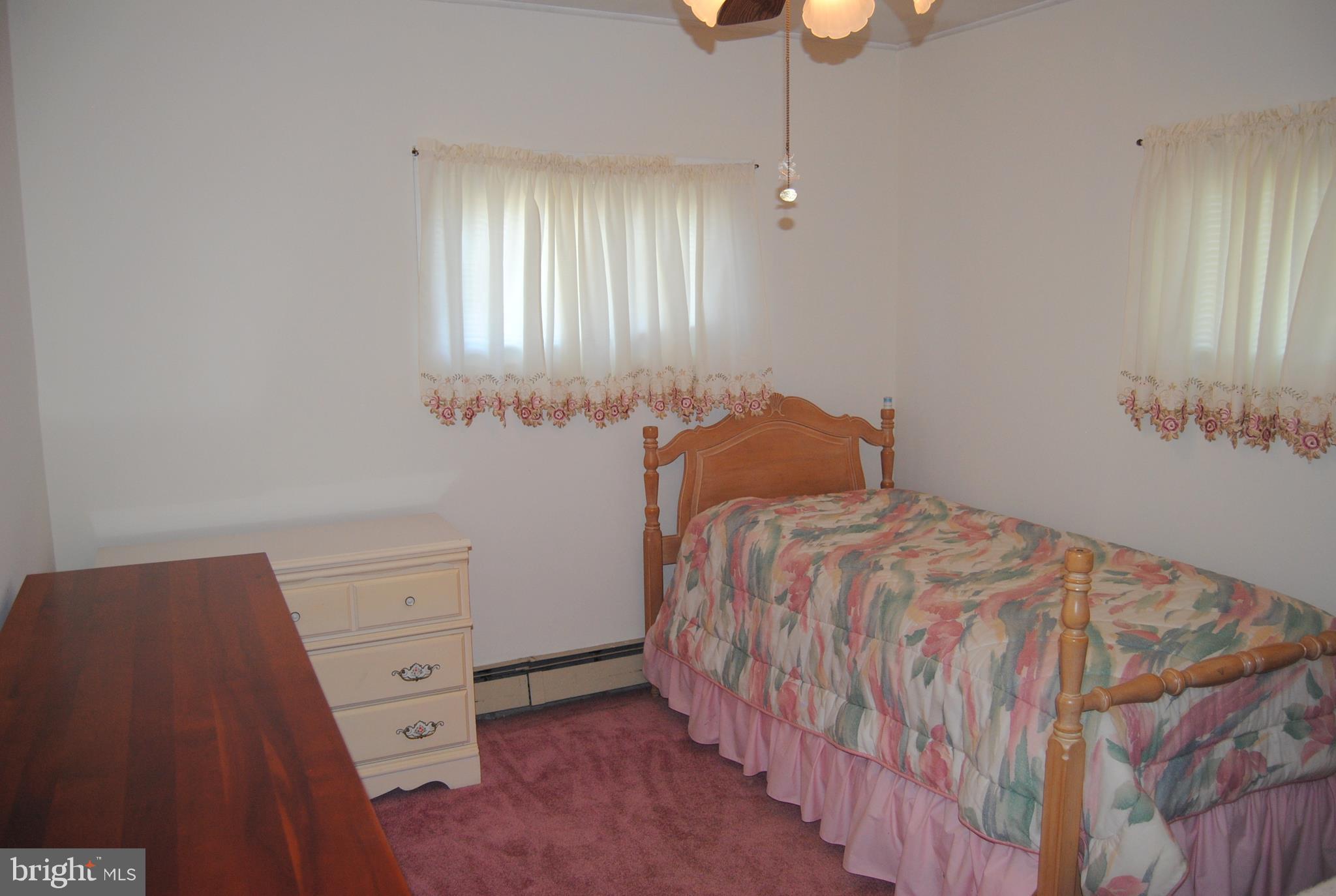 10 Valley Road Levittown, PA 19057 - Photo 25 of 34 Gallery Image 25