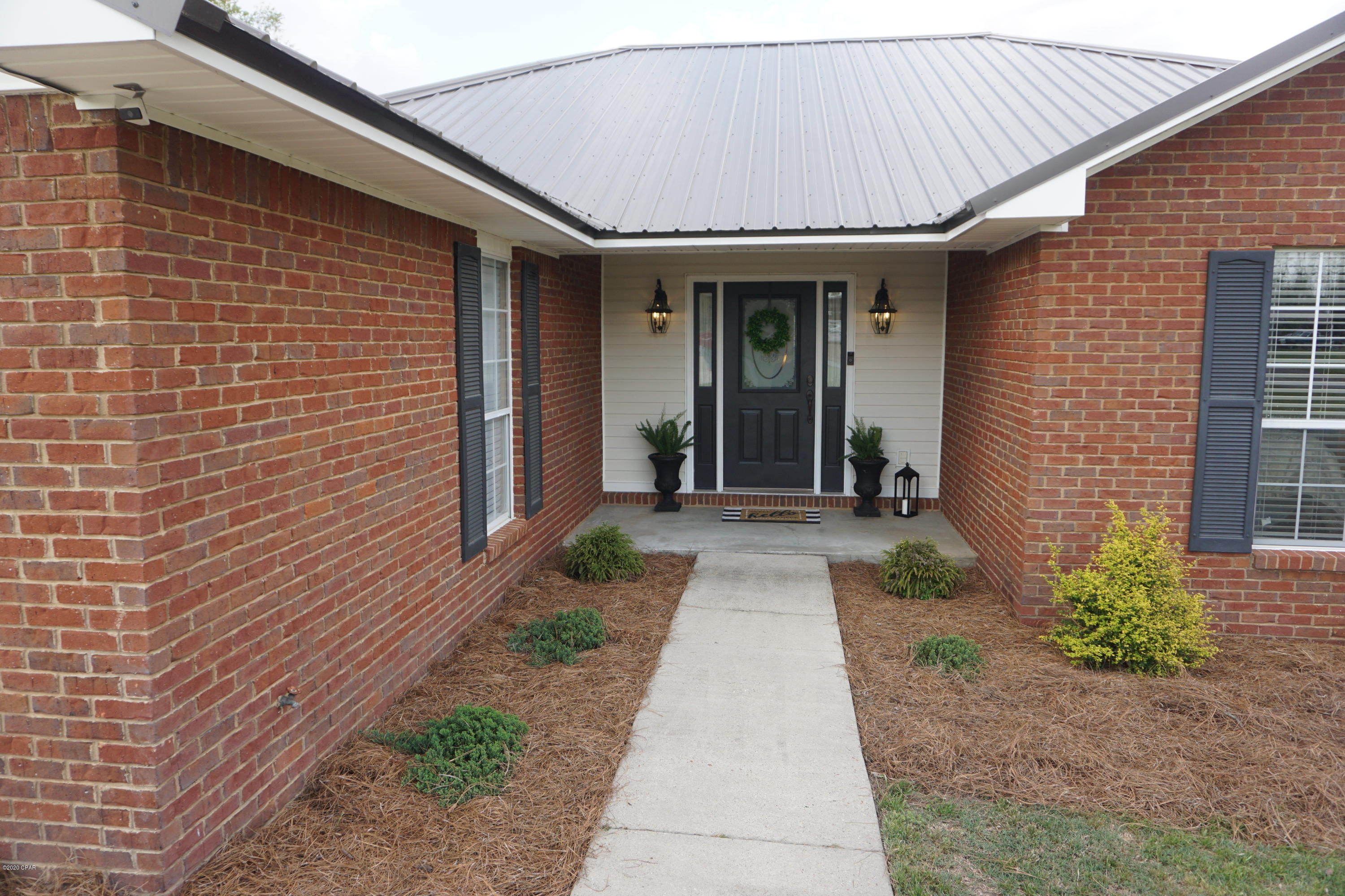 4744 Meadowview Road Marianna, FL 32446 - Photo 5 of 31 Gallery Image 5