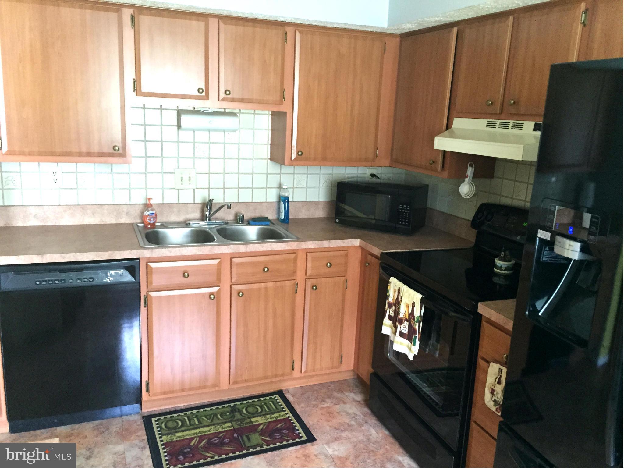 6617 Haydown Court Frederick, MD 21703 - Photo 2 of 12 Kitchen