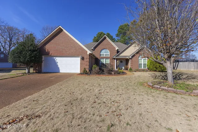 $321,000 | 25 Spicewood Cove, Jackson, TN 38305