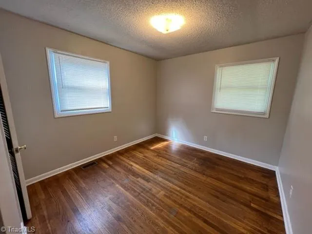 $1,050 | 1508 Hanner Street, Greensboro, NC 27403