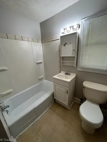 $1,050 | 1508 Hanner Street, Greensboro, NC 27403