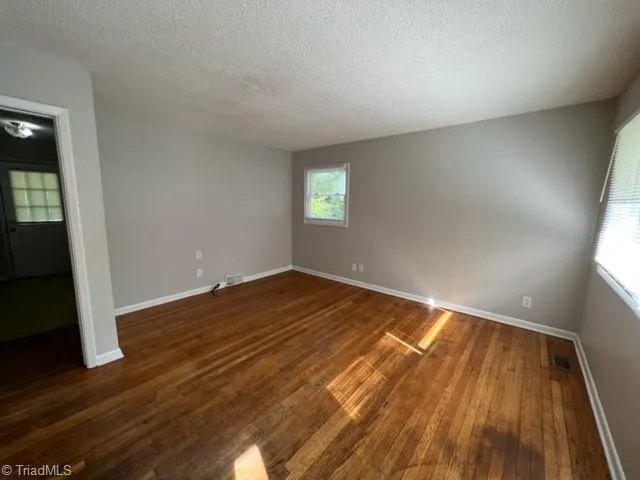 $1,050 | 1508 Hanner Street, Greensboro, NC 27403