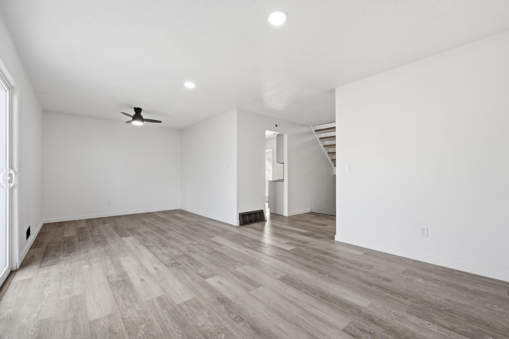 323 East 43rd Street Minneapolis, MN 55409 - Photo 16 of 32