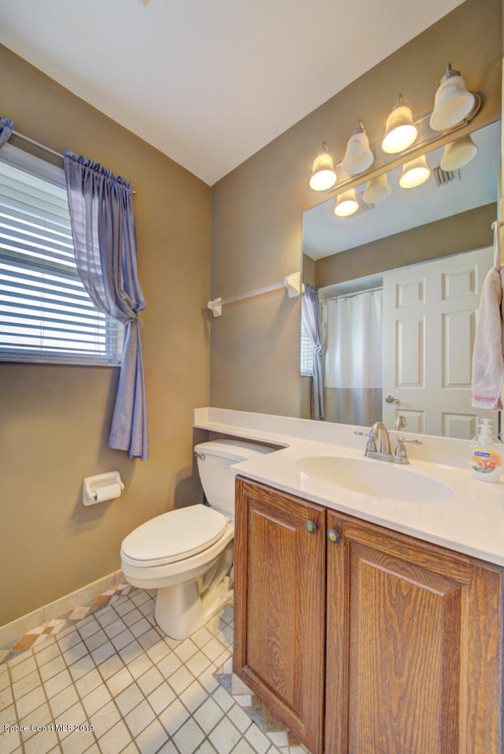 1235 Pemberton Trail Malabar, FL 32950 - Photo 24 of 32 bathroom 2 vanity