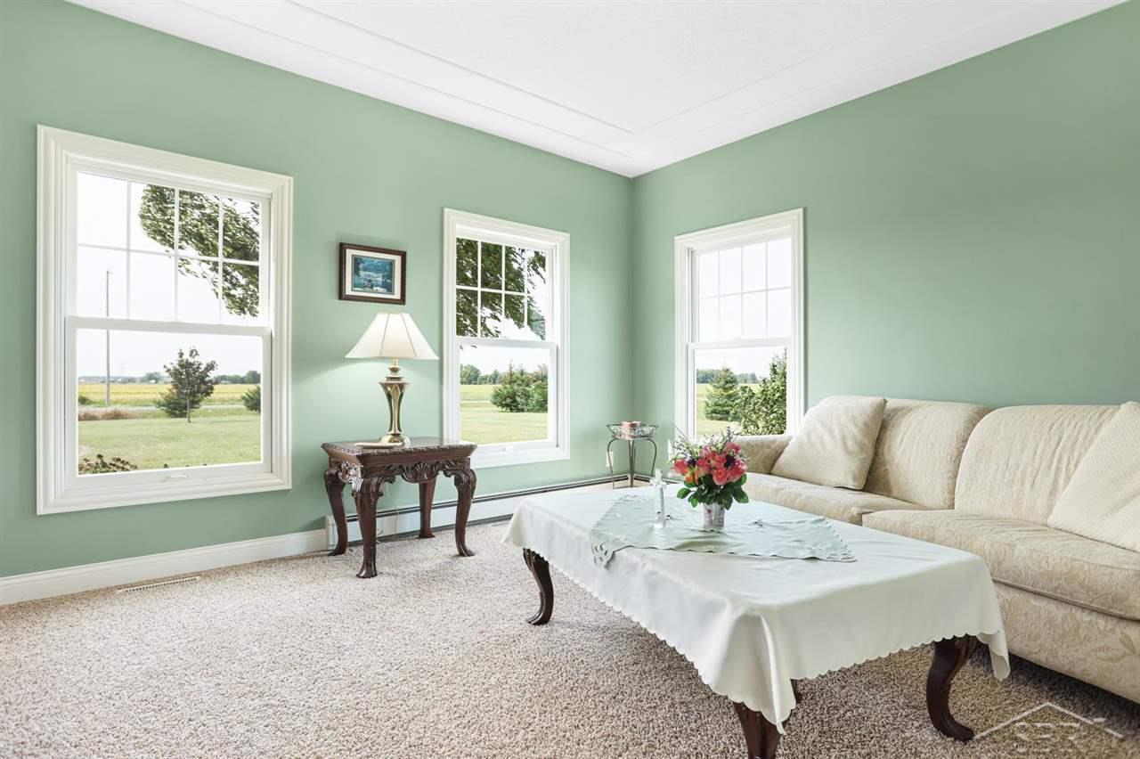 9433 Bender Road Frankenmuth, MI 48734 - Photo 9 of 72 50054874-8.JPG