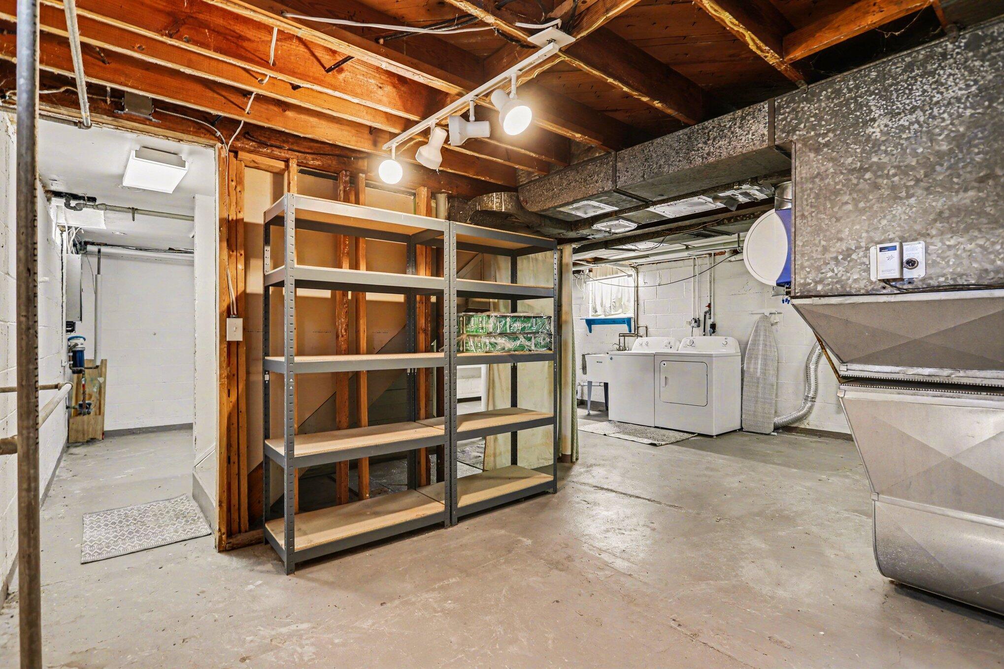 704 Whites Road Kalamazoo, MI 49008 - Photo 22 of 31 Lots of Storage