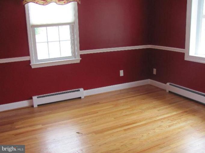 27012 Ridge Road Damascus, MD 20872 - Photo 6 of 18 Dining Room