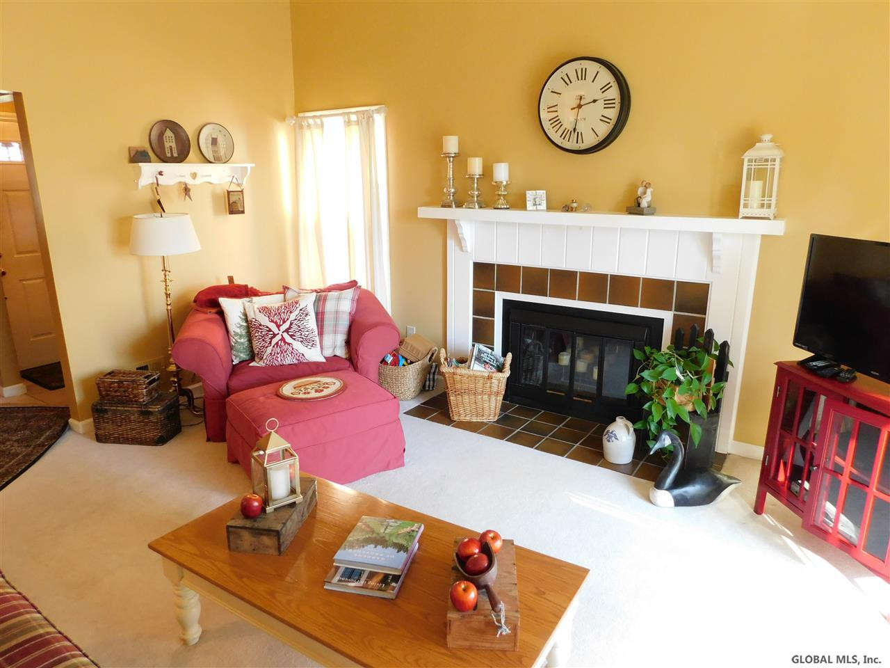 22 Quincy Road Bethlehem, NY 12077 - Photo 8 of 18 Photo 8