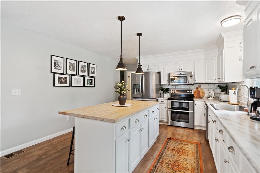 65 Wilson Avenue Cecil, PA 15321 - Photo 14 of 43 It's even better in person!!!