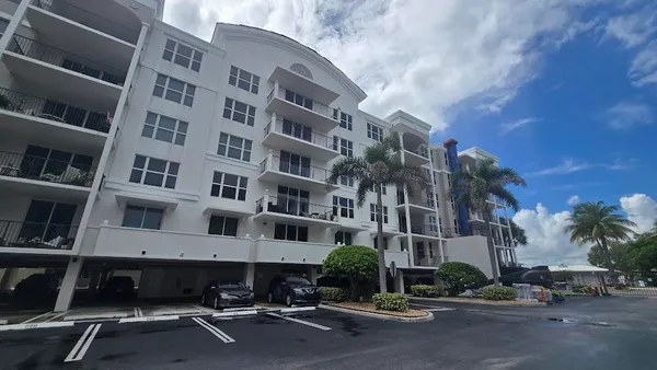 $4,995 | 191 Southeast 20th Avenue, Unit 217, Deerfield Beach, FL 33441