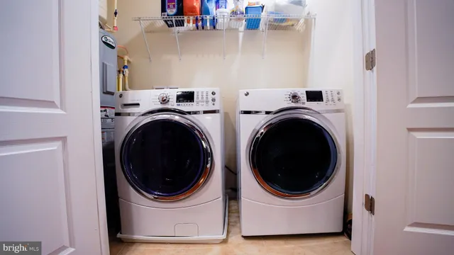 $575,000 | 42577 Sunset Ridge Square, Ashburn, VA 20148