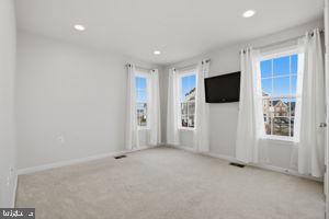 42577 Sunset Ridge Square Ashburn, VA 20148 - Photo 31 of 39