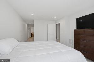 42577 Sunset Ridge Square Ashburn, VA 20148 - Photo 33 of 39