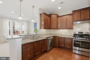 42577 Sunset Ridge Square Ashburn, VA 20148 - Photo 9 of 39