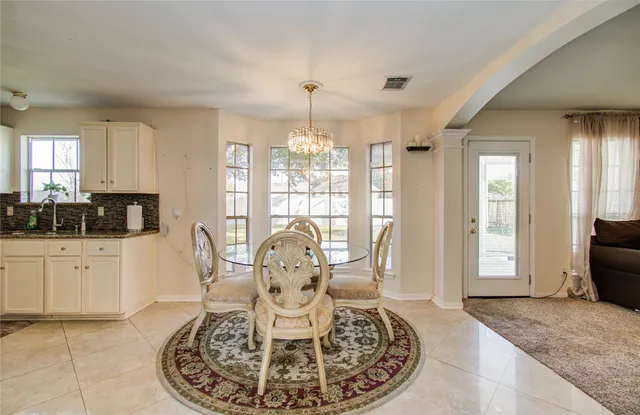 $2,500 | 3219 Leila Oaks Drive, Houston, TX 77082