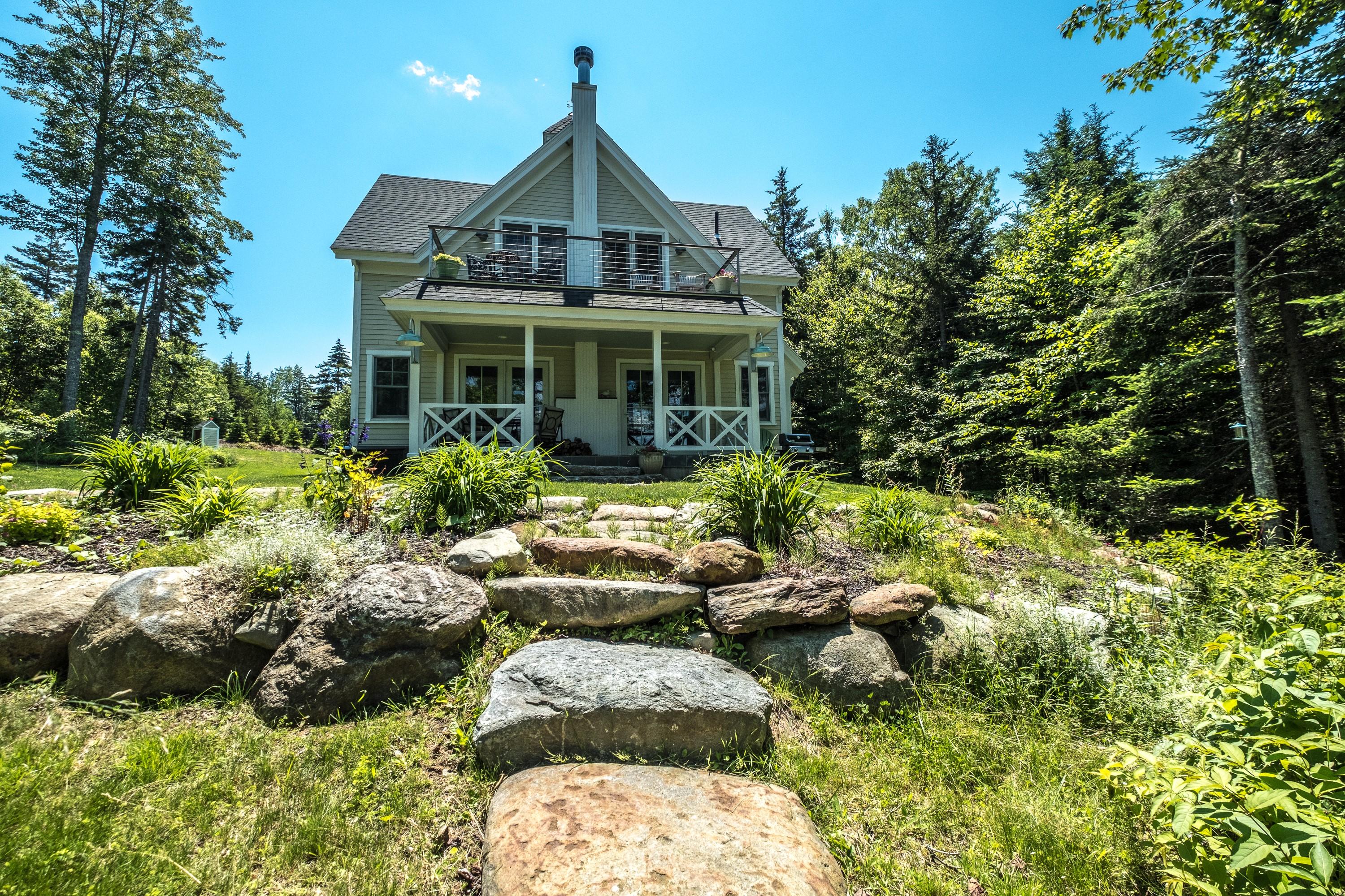 32 Ocean Ridge Road Cushing, ME 04563 - Photo 1 of 38 Unwind Cottage-Cushing(3)