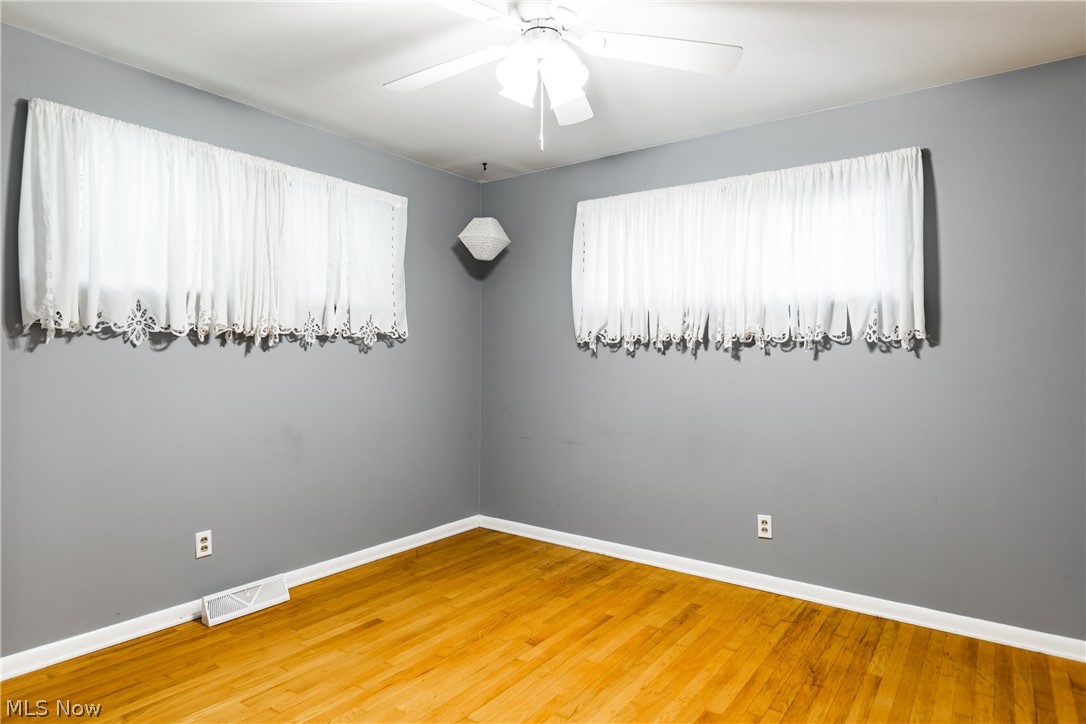 11410 Dupont Road Washington, WV 26181 - Photo 11 of 28
