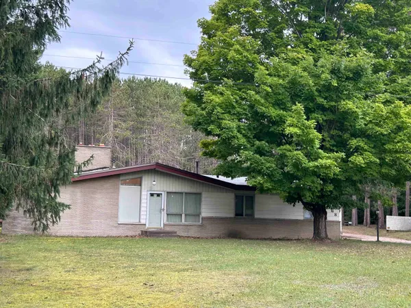 $330,000 | 2768 Highway 88, Bellaire, MI 49615