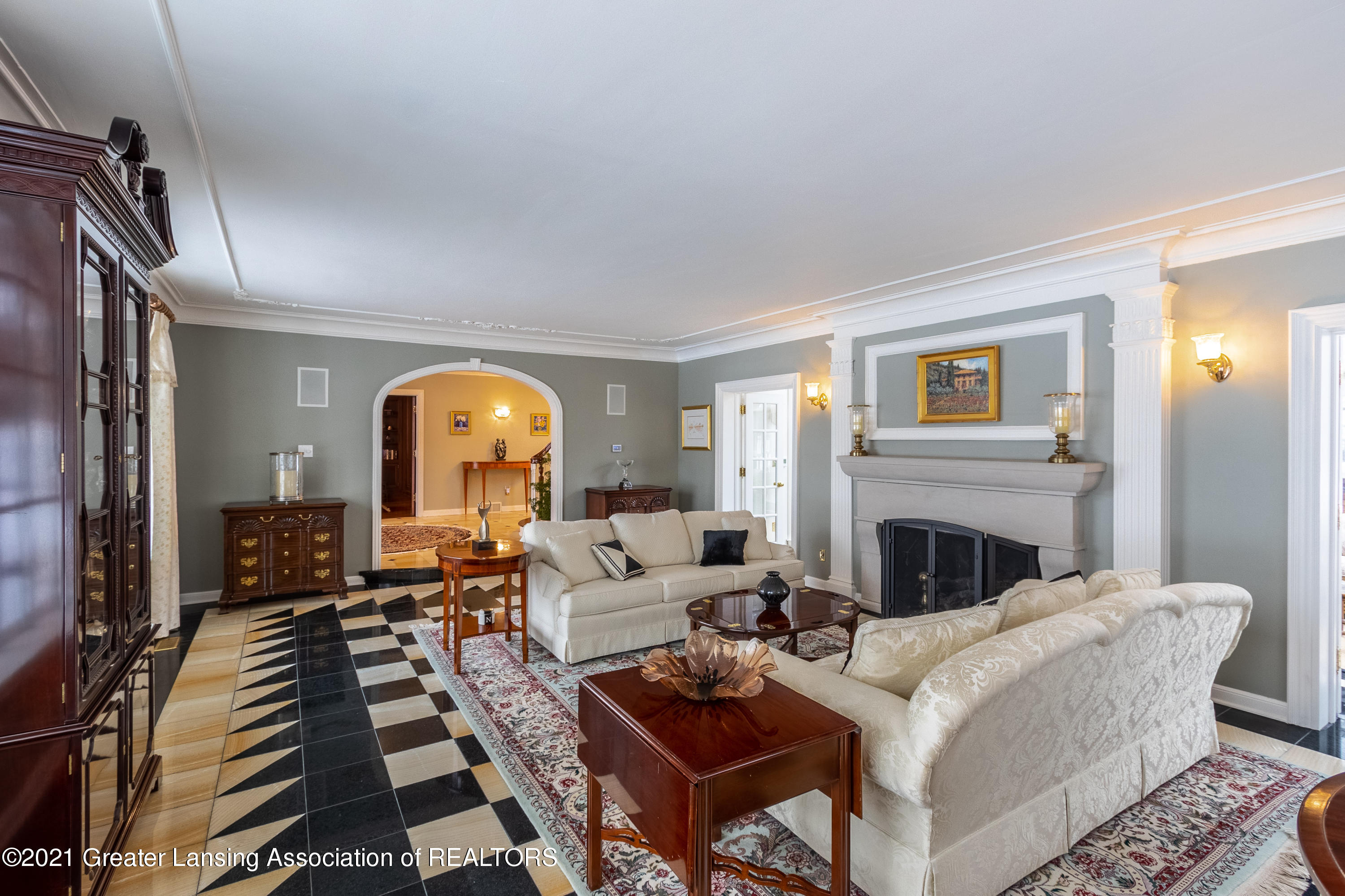 627 North Harrison Road East Lansing, MI 48823 - Photo 13 of 94 Patterned marble floors
