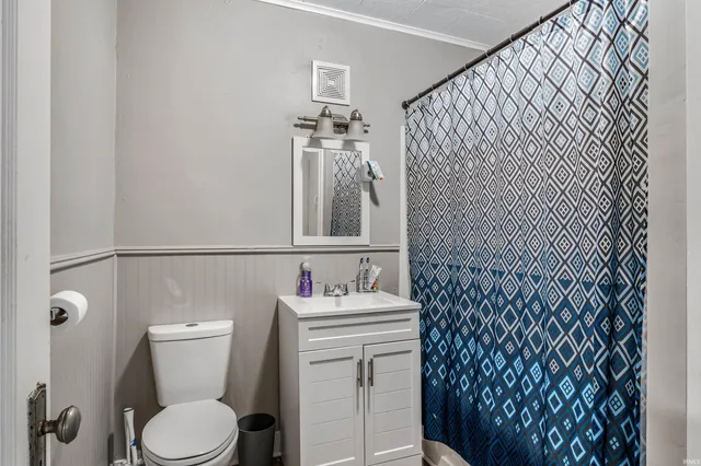 $227,900 | 1017 Northwood Boulevard, Fort Wayne, IN 46805