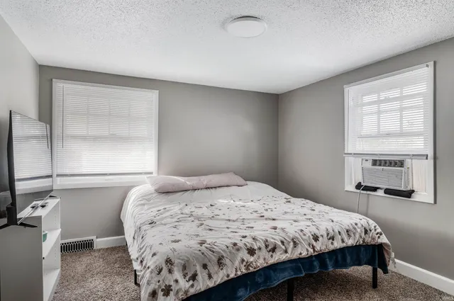 $227,900 | 1017 Northwood Boulevard, Fort Wayne, IN 46805