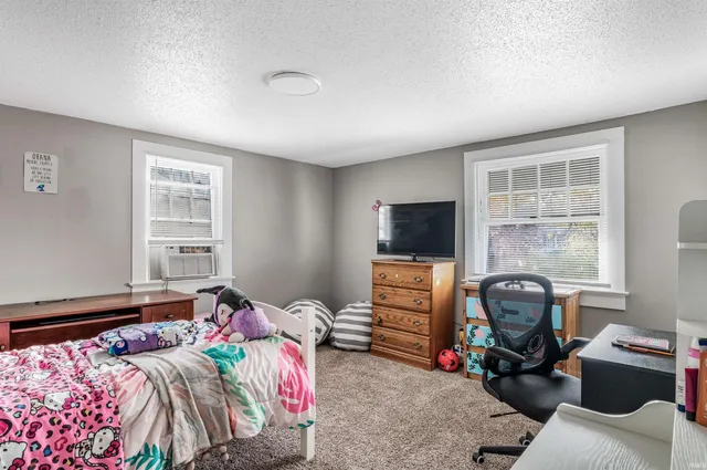 $227,900 | 1017 Northwood Boulevard, Fort Wayne, IN 46805