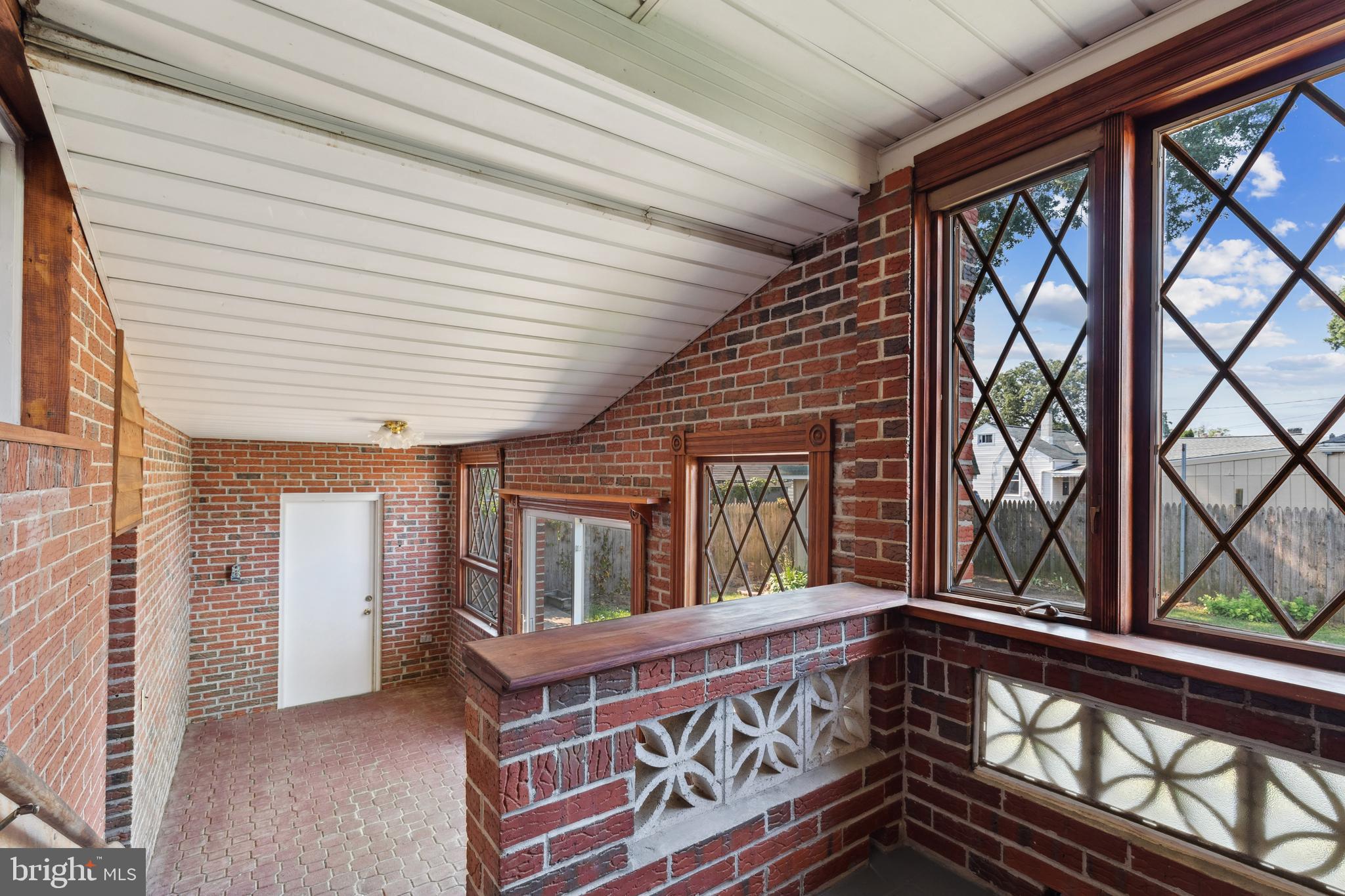 22 Walkern Road Essex, MD 21221 - Photo 13 of 58 Gallery Image 13