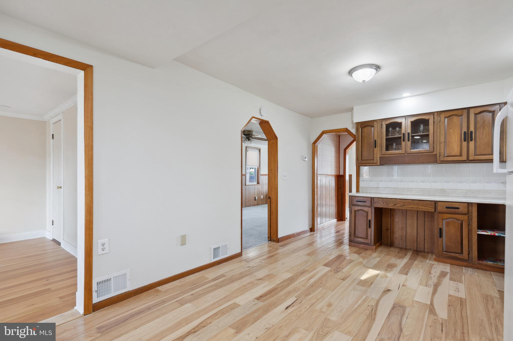22 Walkern Road Essex, MD 21221 - Photo 20 of 58 Gallery Image 20