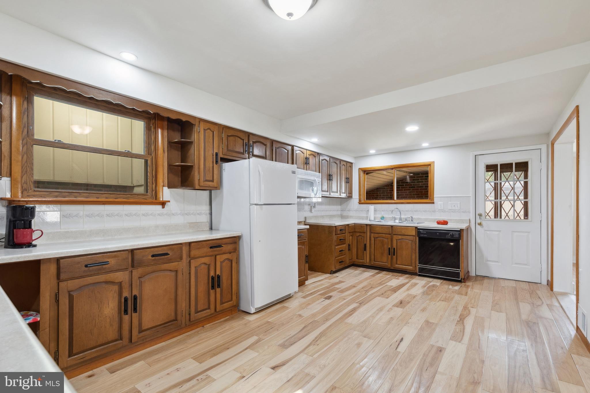 22 Walkern Road Essex, MD 21221 - Photo 22 of 58 Gallery Image 22