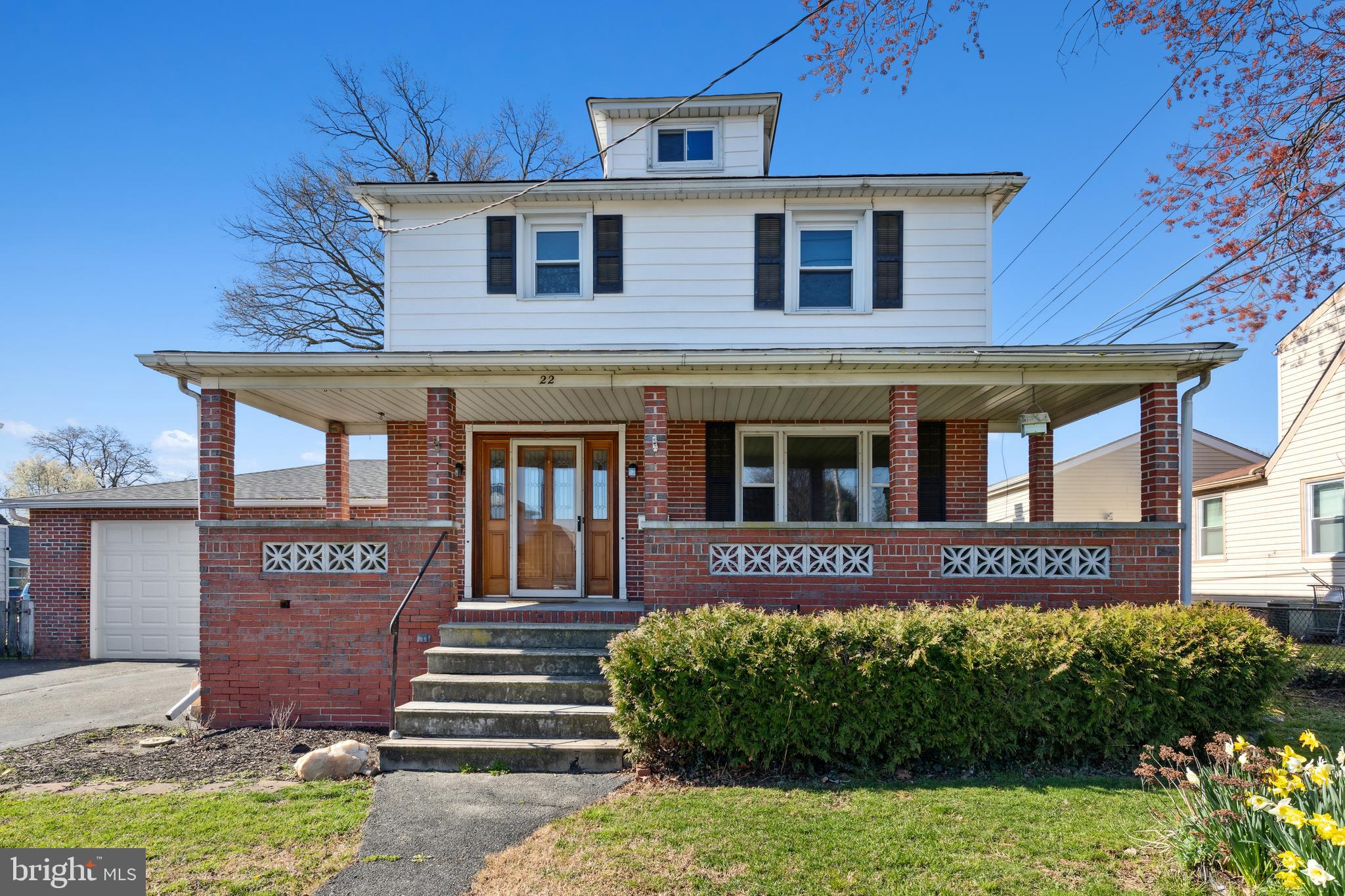 22 Walkern Road Essex, MD 21221 - Photo 3 of 58 Gallery Image 3