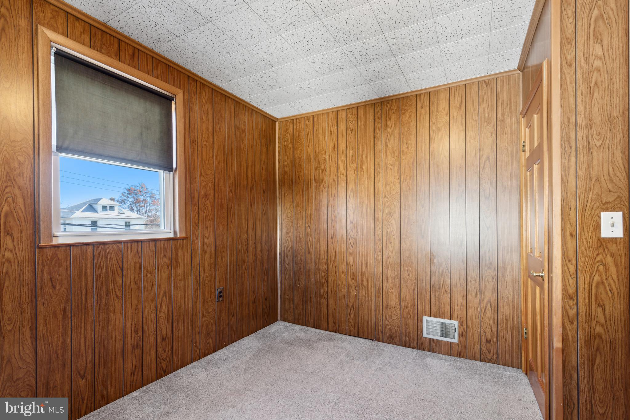 22 Walkern Road Essex, MD 21221 - Photo 34 of 58 Gallery Image 34