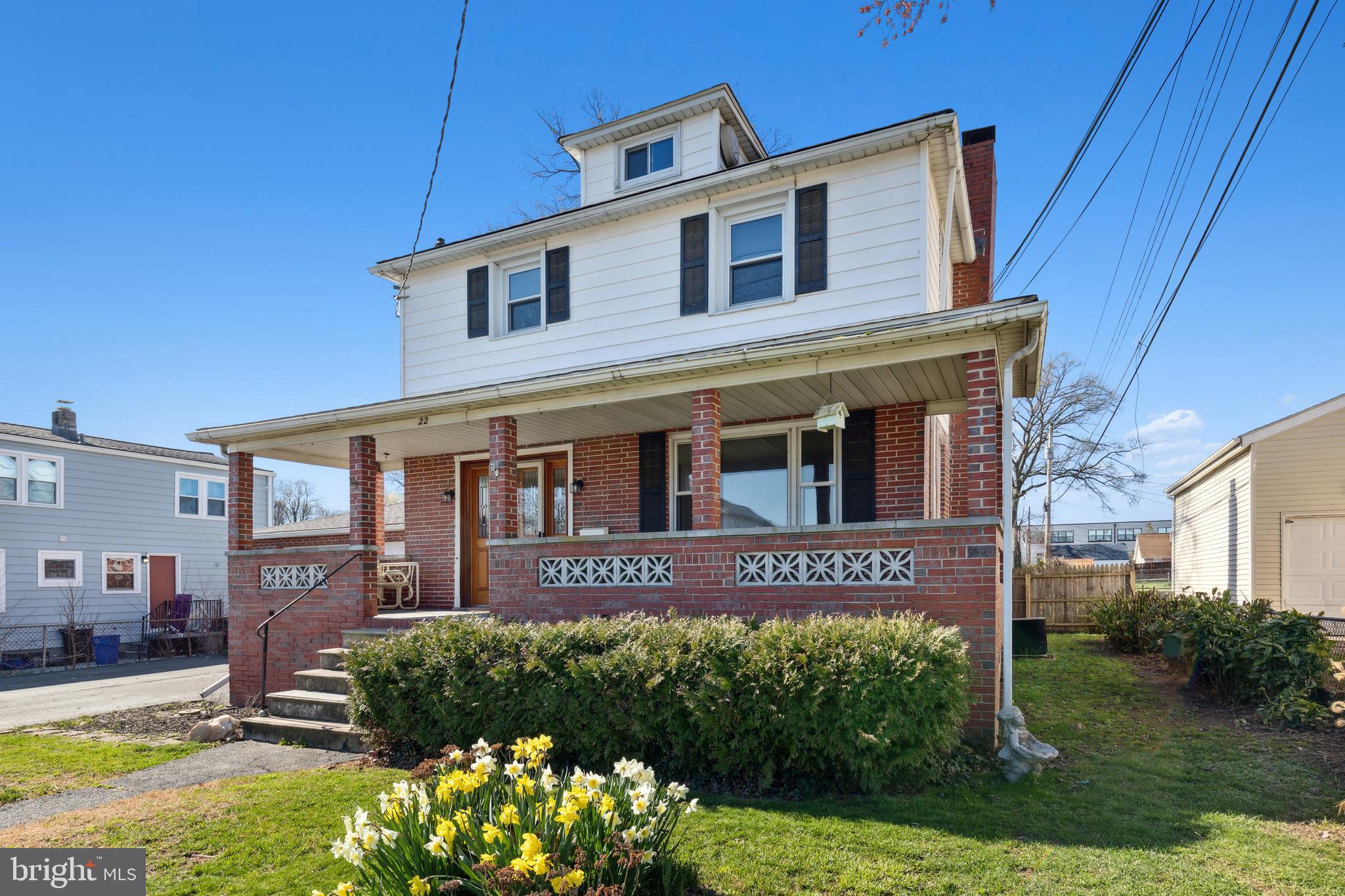 22 Walkern Road Essex, MD 21221 - Photo 4 of 58 Gallery Image 4